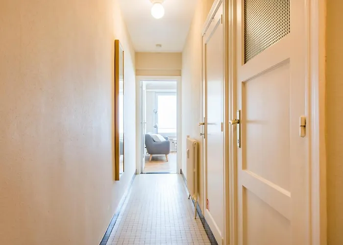 Seaview Apartment For 2 In Ostend