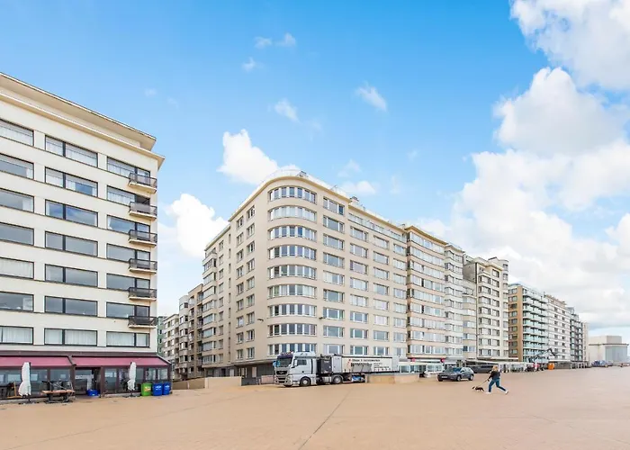 Seaview Apartment For 2 In Ostend