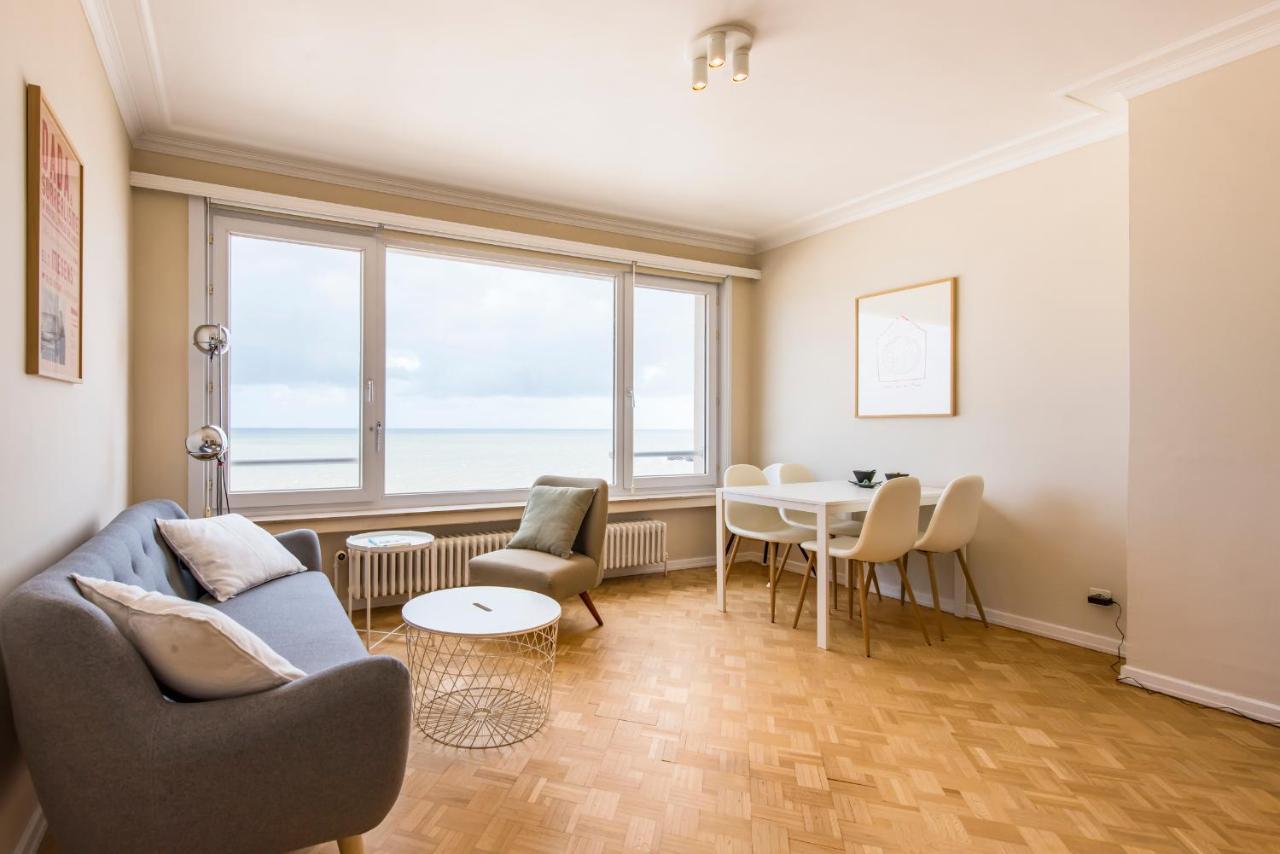 Seaview For 2 In Apartment *